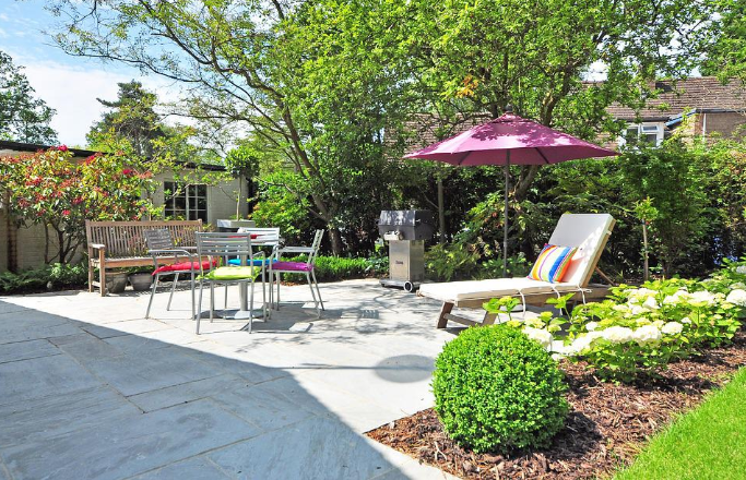 beautifil yard